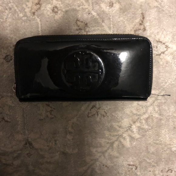 Tory Burch Wallet - Picture 2 of 6